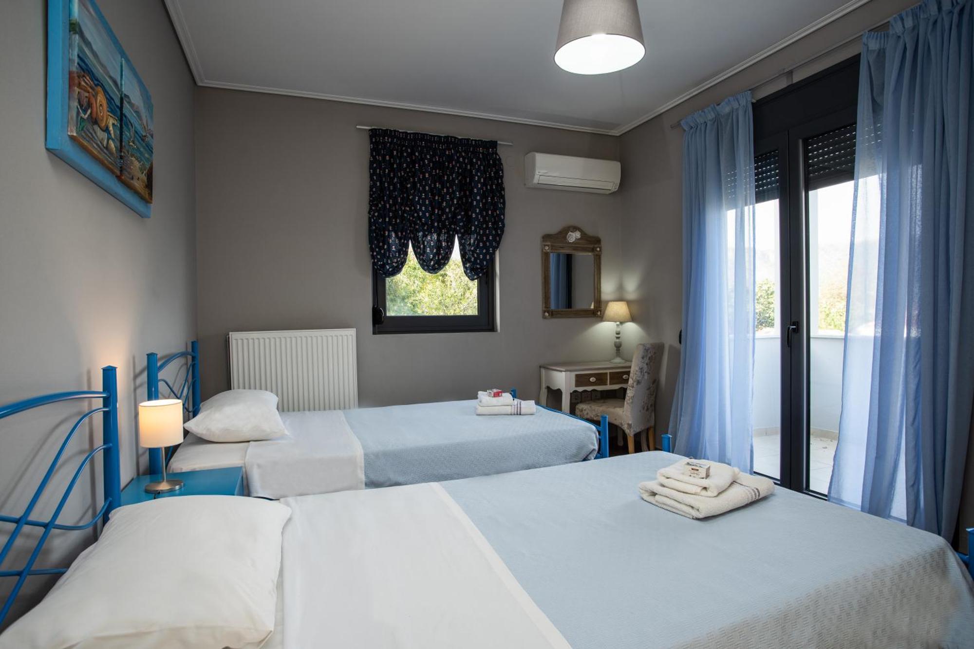 Villa Aggemari Apidias Lakos Екстер'єр фото