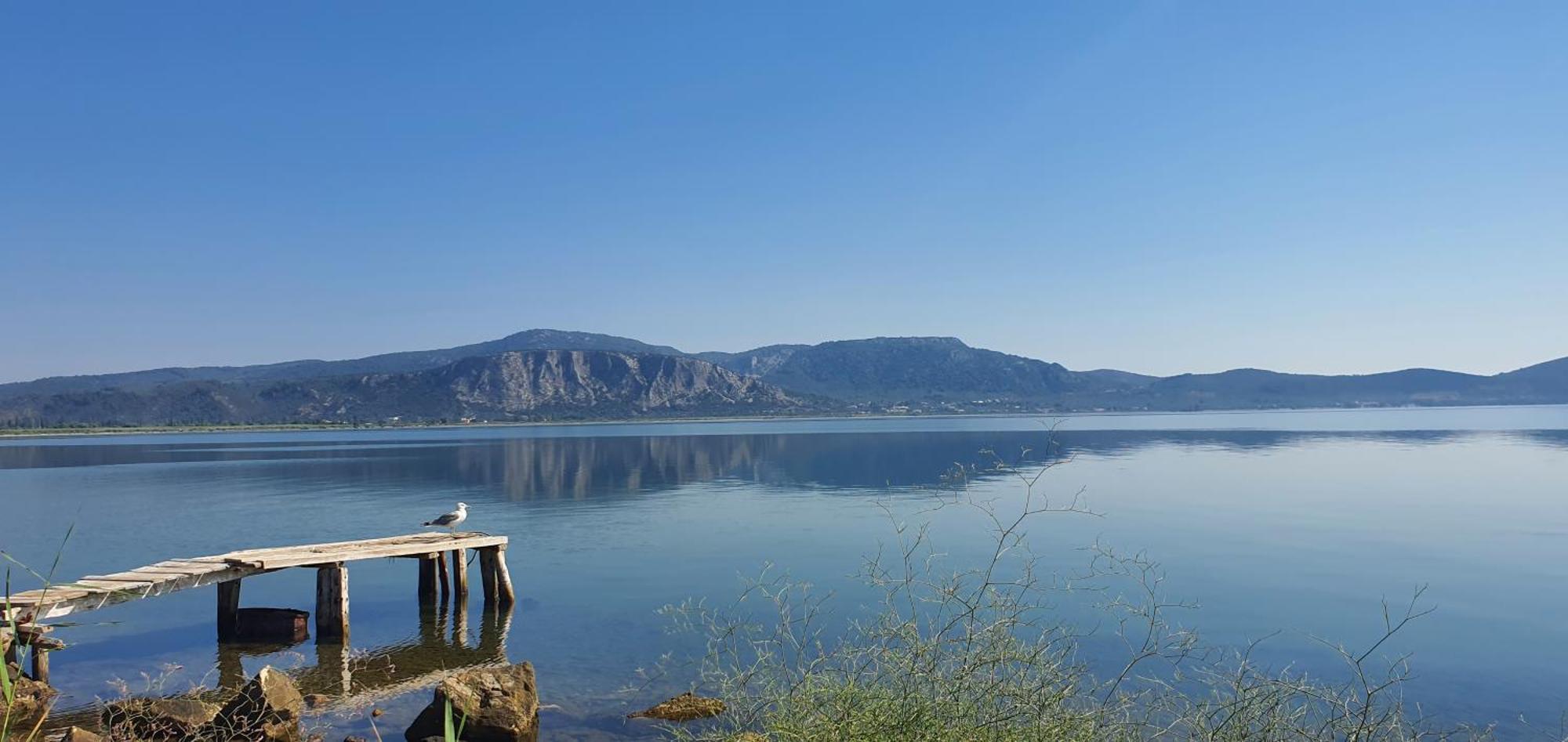 Villa Aggemari Apidias Lakos Екстер'єр фото