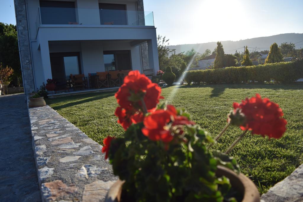 Villa Aggemari Apidias Lakos Екстер'єр фото